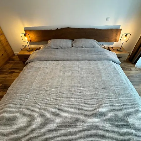 Cozy Two Bedroom Apartment Cluj-Napoca Exterior foto